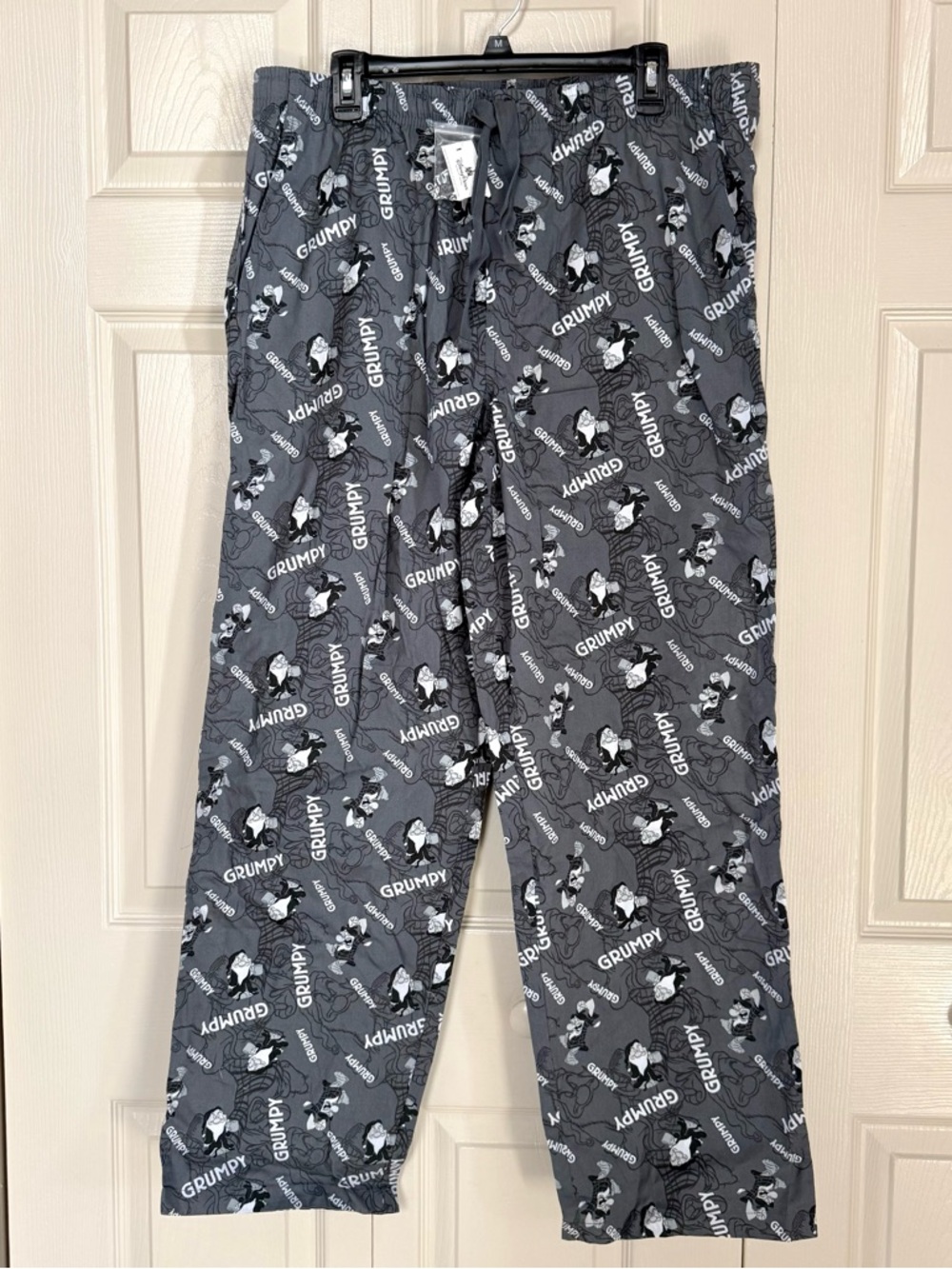 NWT Disney Parks ‘Grumpy’ Unisex Lounge Pants - Picture 2 of 10